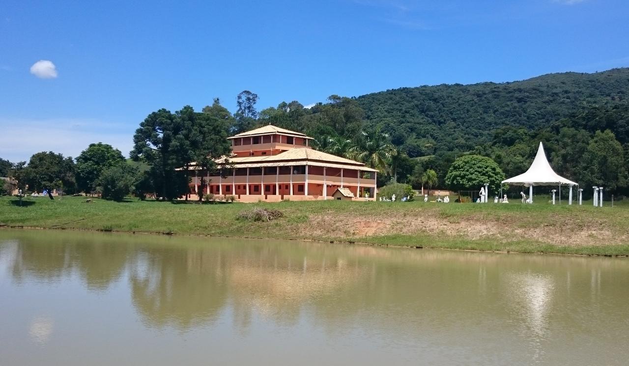 Fazenda Pousada Cachoeira Do Flavio Sao Tome das Letras Luaran gambar